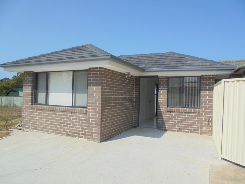 1/17B Davis Road, Marayong NSW 2148