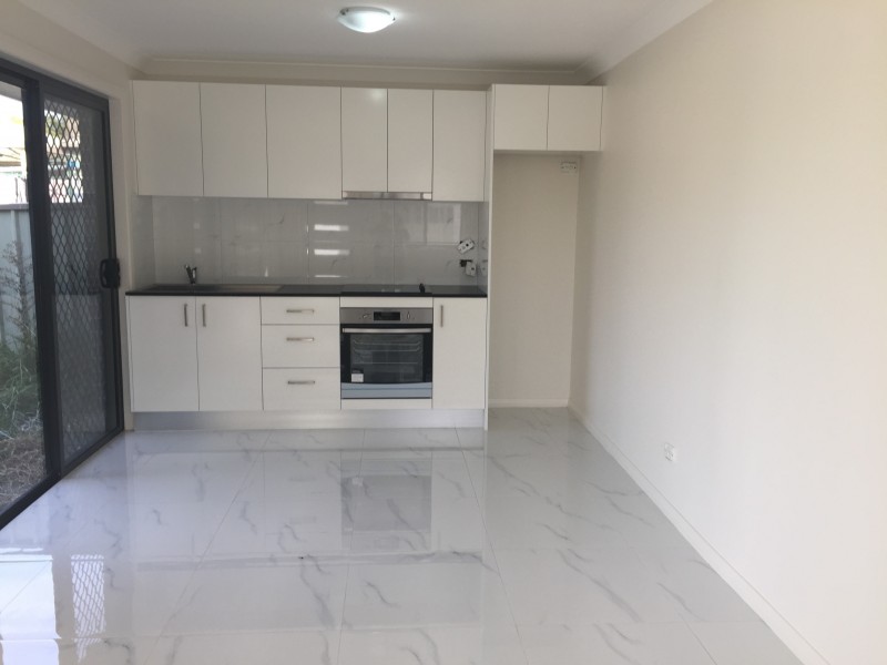 1/17B Davis Road, Marayong NSW 2148