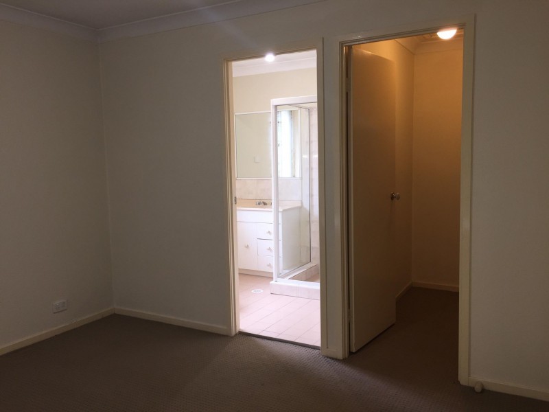 19 Paradise Close, Plumpton NSW 2761