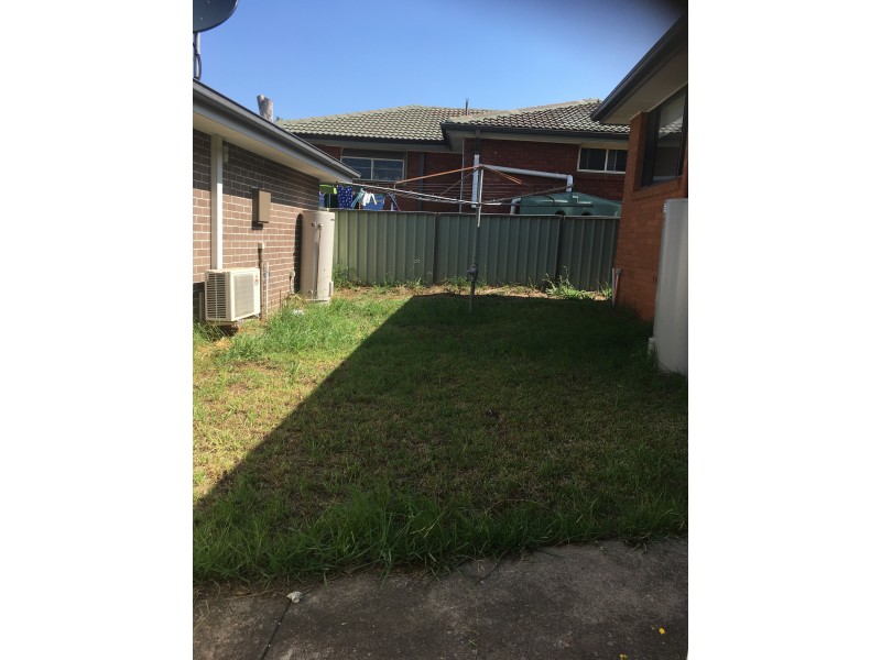 17B Davis Rd, Marayong NSW 2148