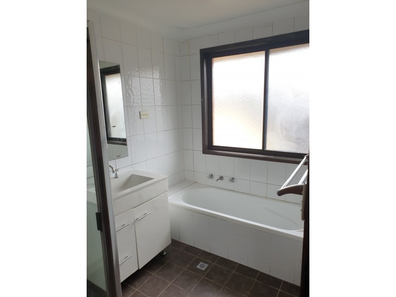 17B Davis Rd, Marayong NSW 2148