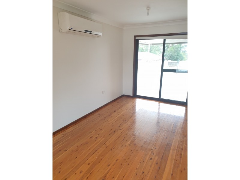 17B Davis Rd, Marayong NSW 2148