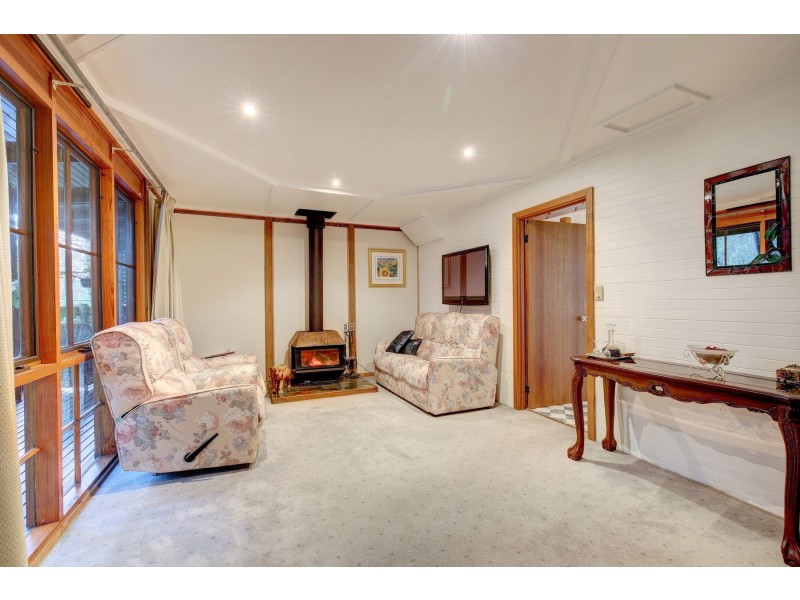27 Strathalbyn Road, Aldgate SA 5154