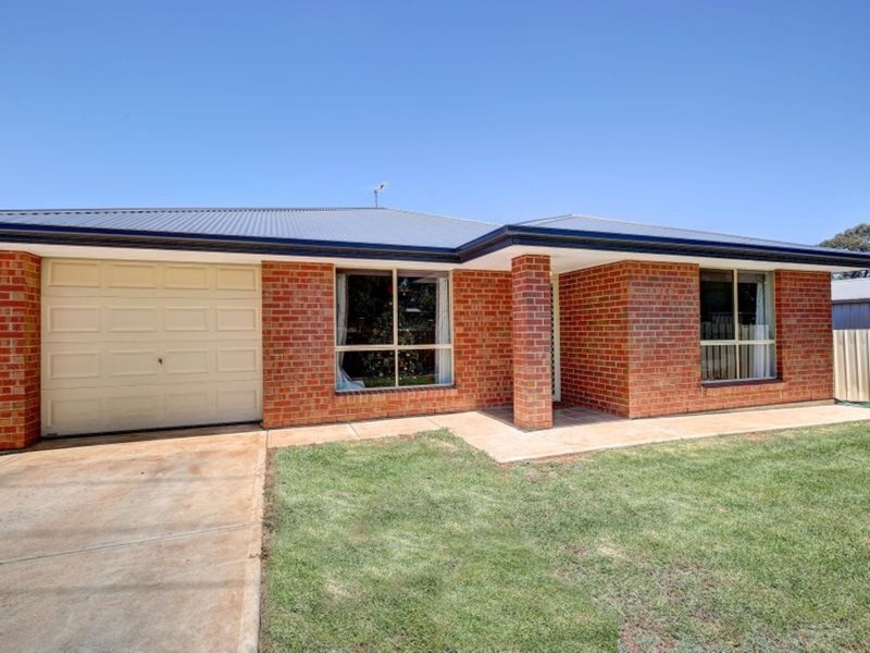 8 Cypress Terrace, Murray Bridge SA 5253