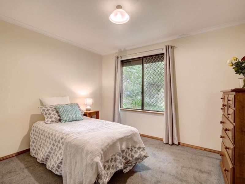 35 Heather Road, Heathfield SA 5153