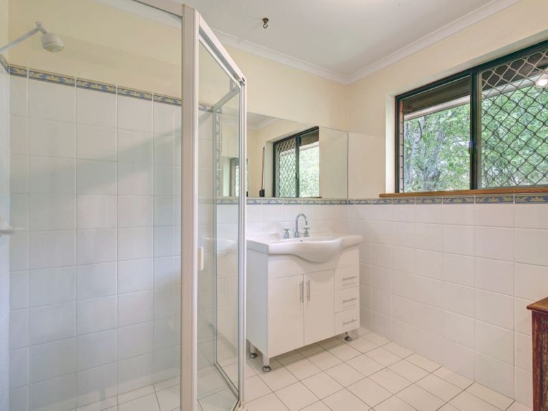 35 Heather Road, Heathfield SA 5153