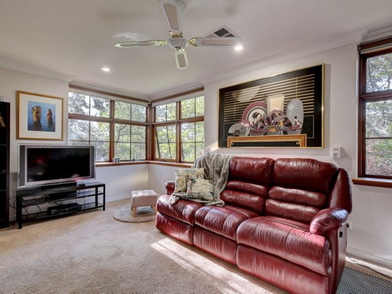 42 Waverley Ridge Road, Crafers West SA 5152