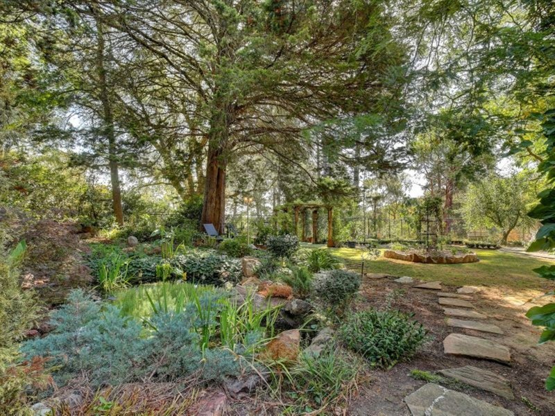 42 Waverley Ridge Road, Crafers West SA 5152