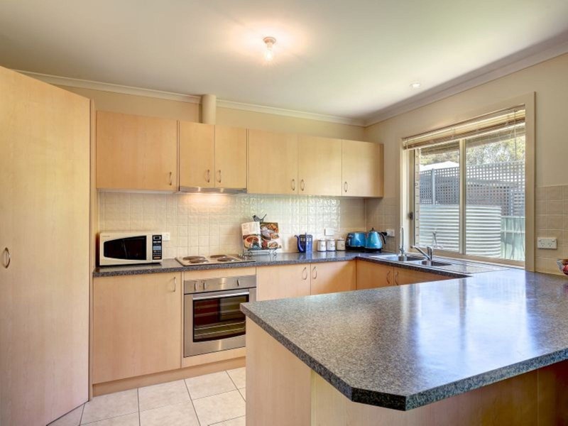 2/6 Mount Torrens Road, Lobethal SA 5241