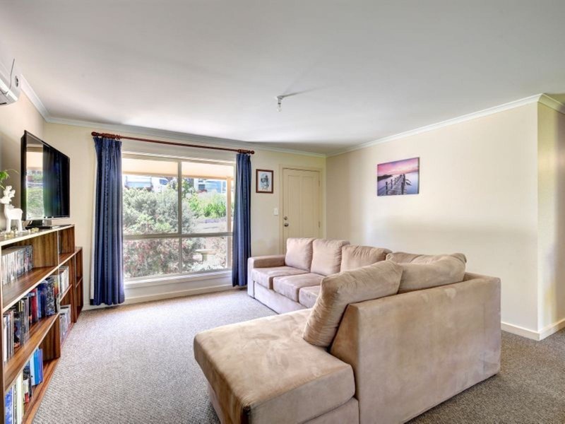 2/6 Mount Torrens Road, Lobethal SA 5241