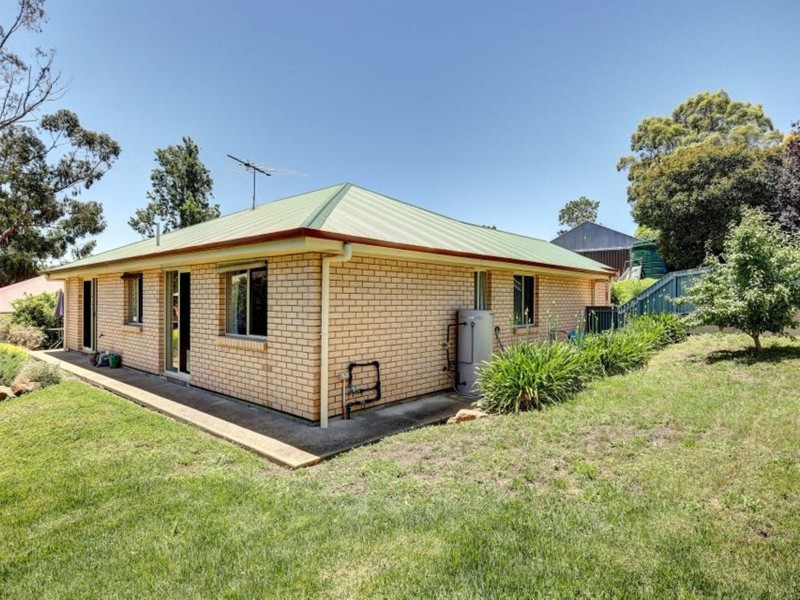 2/6 Mount Torrens Road, Lobethal SA 5241