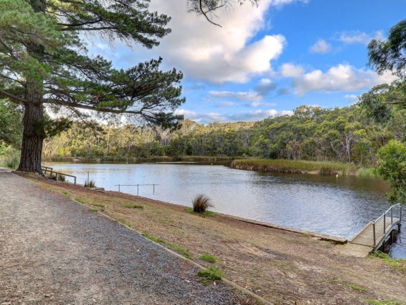 4 Woorabinda Drive, Stirling SA 5152