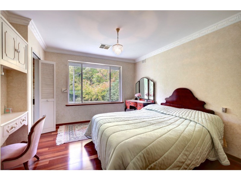 10 Suffolk Road, Aldgate SA 5154