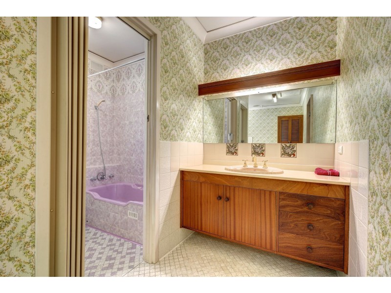 10 Suffolk Road, Aldgate SA 5154