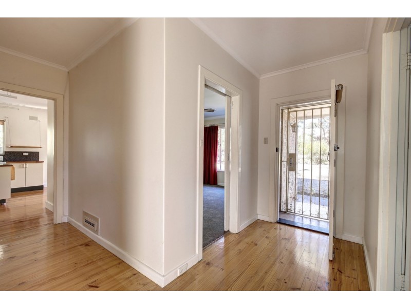 6 Miranda Street, Eden Hills SA 5050