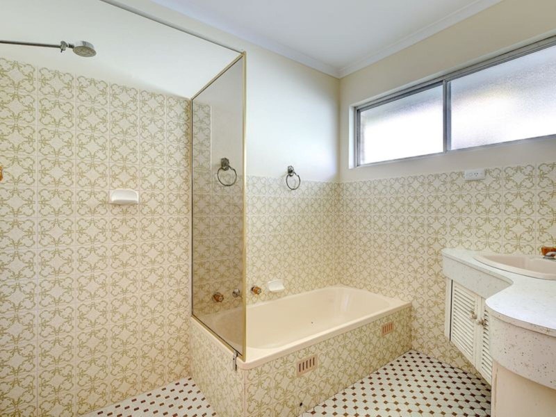 70 Driffield Road, Bridgewater SA 5155
