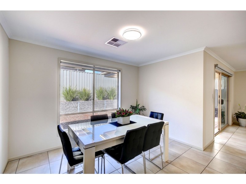 6 Jervois Road, Seaford Heights SA 5169