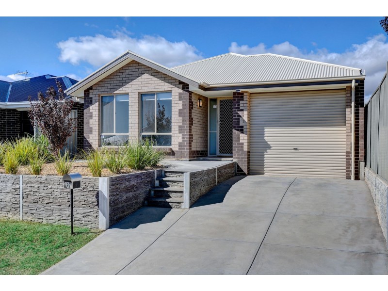 6 Jervois Road, Seaford Heights SA 5169