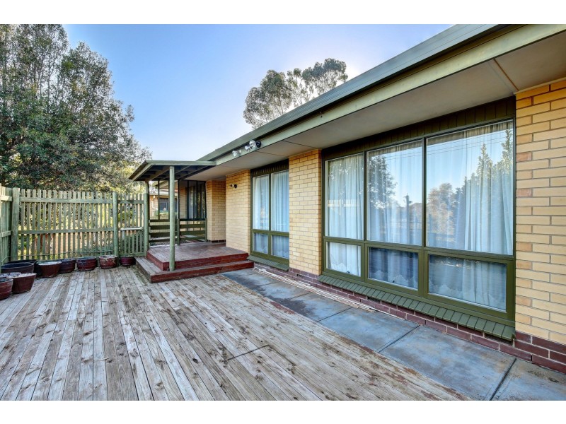 15 Reserve Parade, Morphett Vale SA 5162