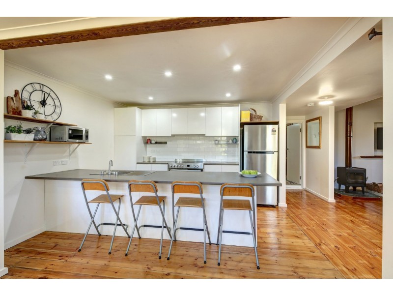 8 Hollidays Road, Summertown SA 5141