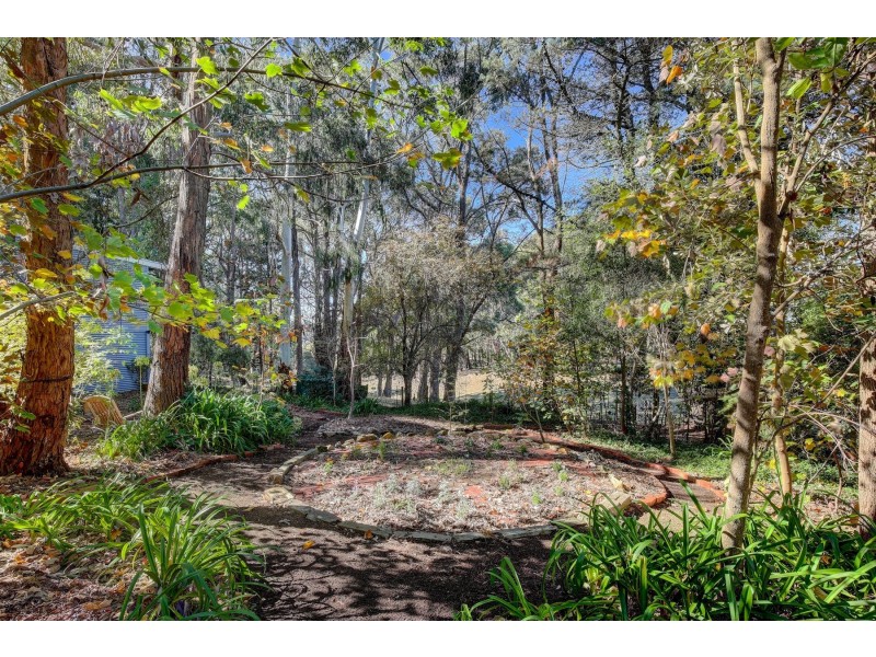 8 Hollidays Road, Summertown SA 5141