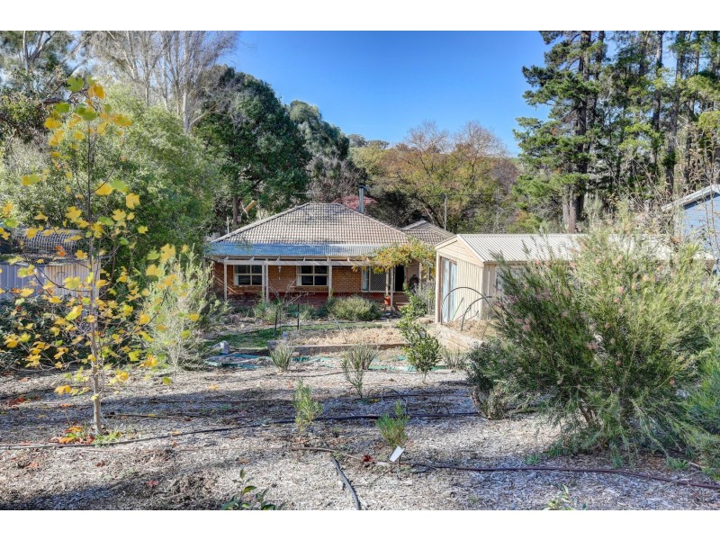 24 First Street, Mylor SA 5153