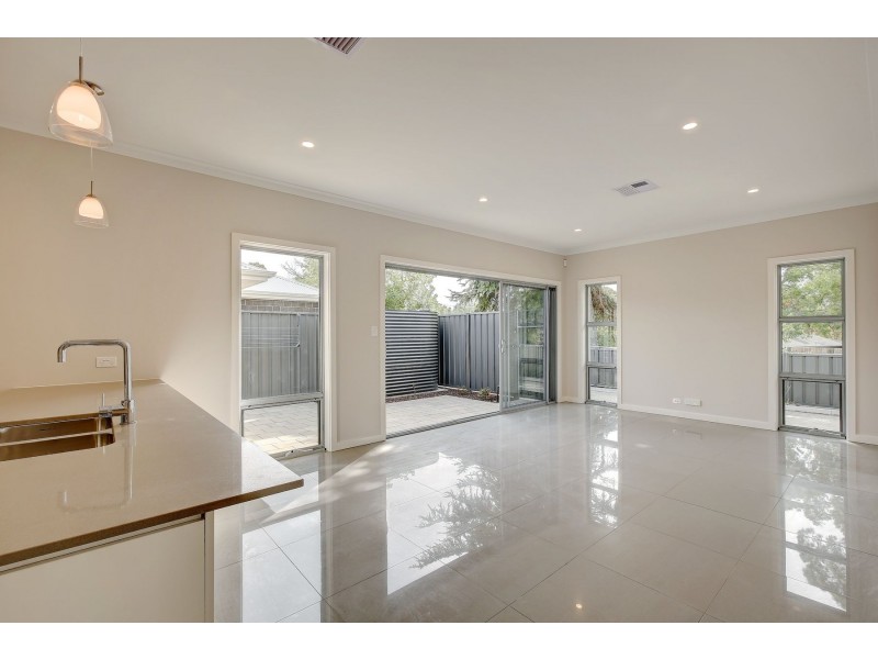 2/1 Klar Avenue, Darlington SA 5047