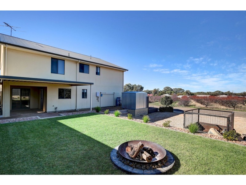 2 Murray Avenue, Woodlane SA 5238