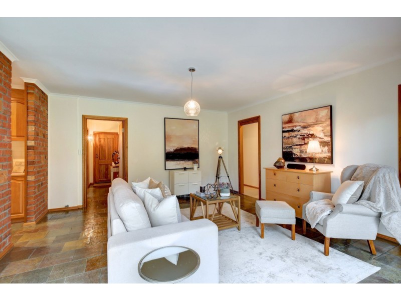 108 Cave Avenue, Bridgewater SA 5155