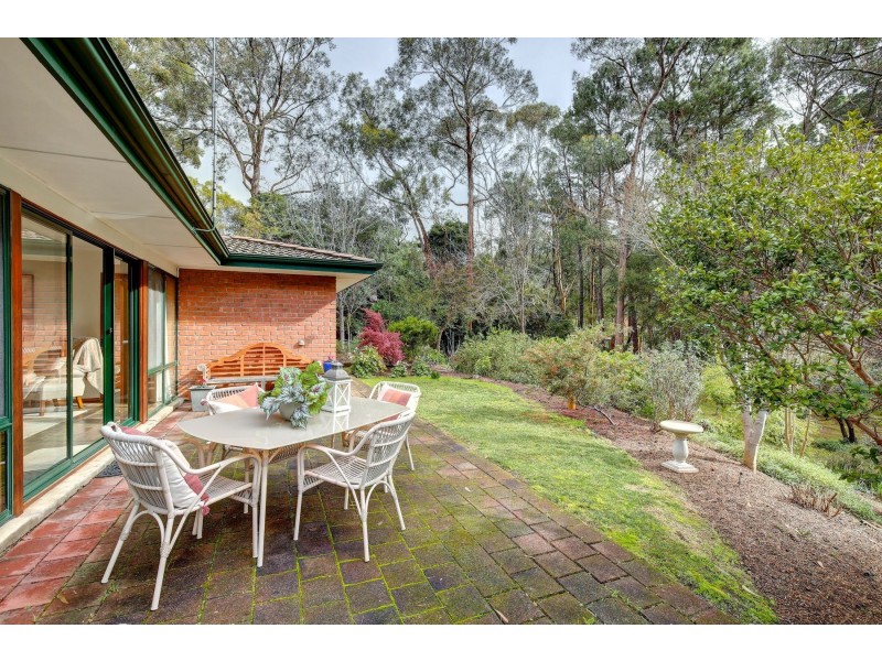 108 Cave Avenue, Bridgewater SA 5155