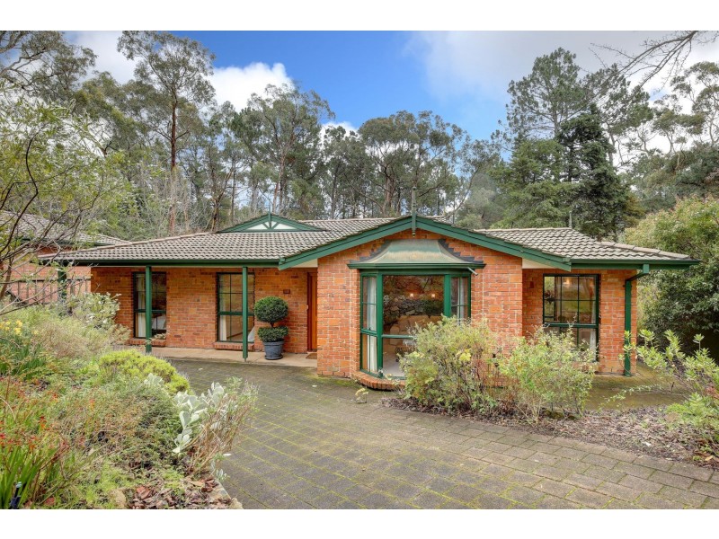 108 Cave Avenue, Bridgewater SA 5155