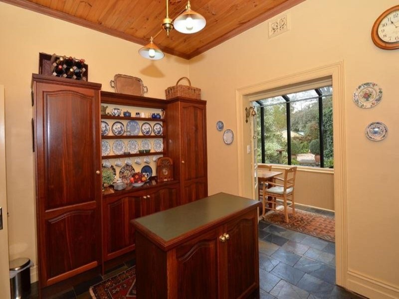 40 Avenue Road, Stirling SA 5152