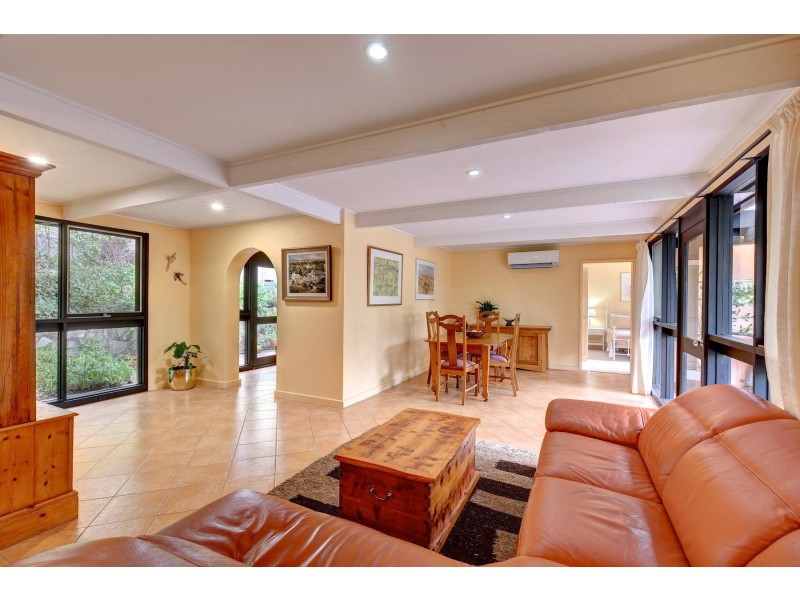 20 Osterley Avenue, Bridgewater SA 5155