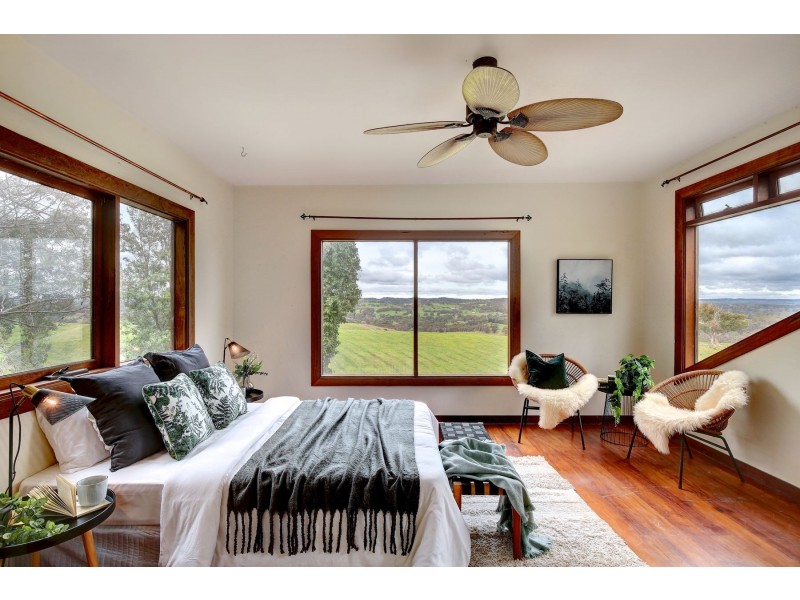 97 Osterley Avenue, Bridgewater SA 5155