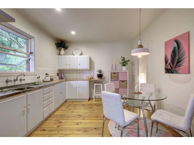 10 Sturt Valley Road, Stirling SA 5152