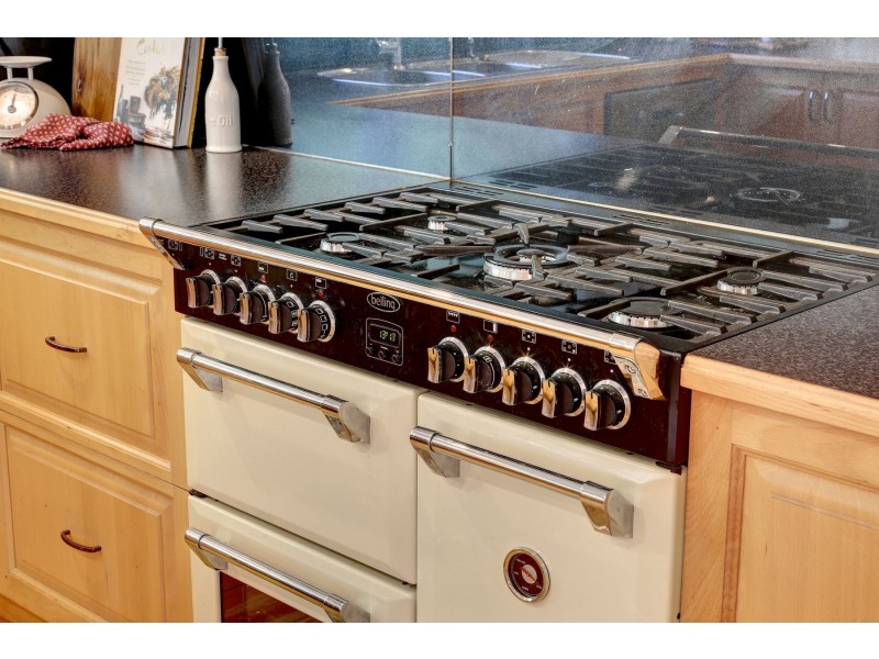 4 Alderley Road, Aldgate SA 5154