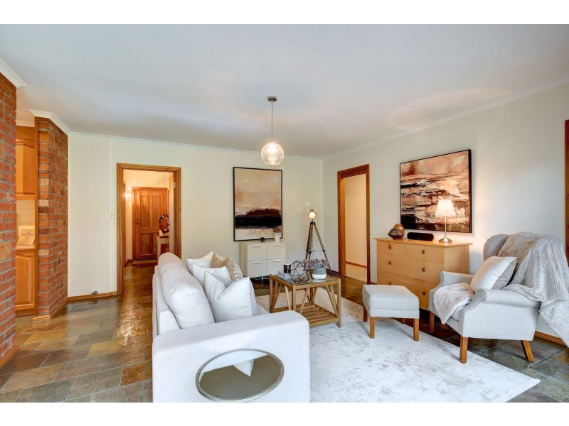 108 Cave Avenue, Bridgewater SA 5155