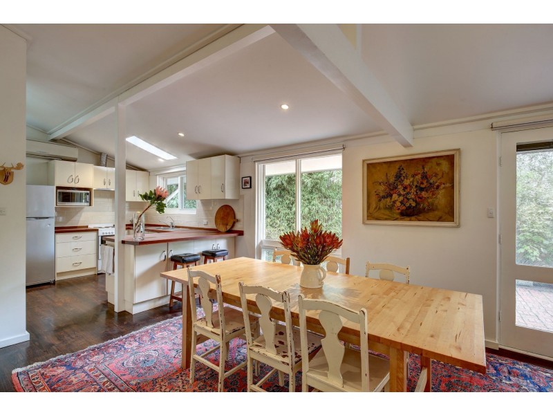 28 Cox Creek Road, Crafers SA 5152
