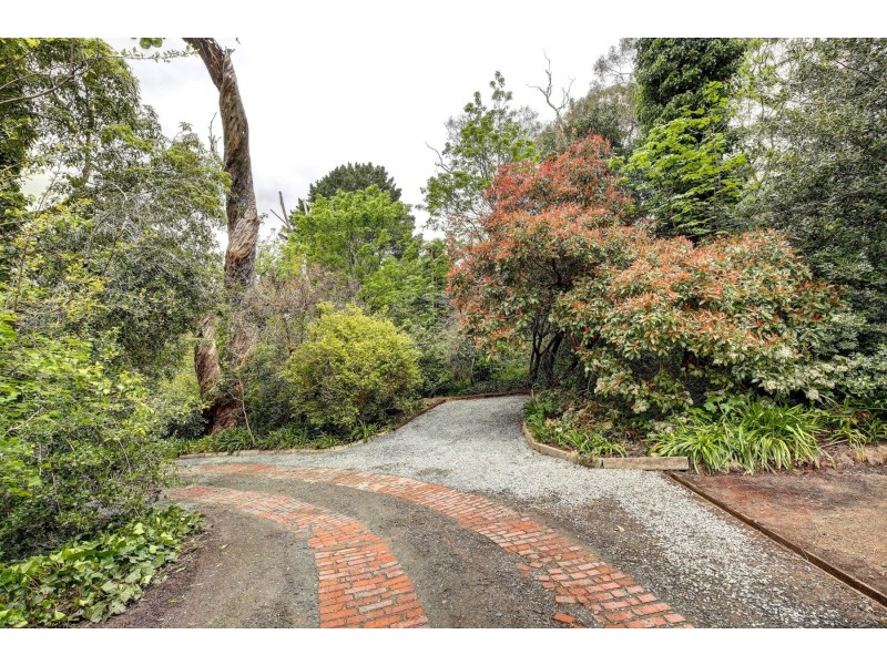 28 Cox Creek Road, Crafers SA 5152