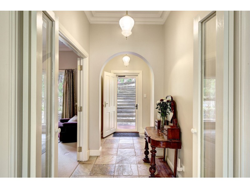 16 Ayers Hill Road, Stirling SA 5152