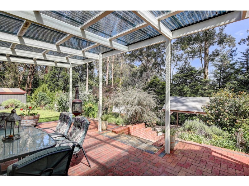 16 Ayers Hill Road, Stirling SA 5152