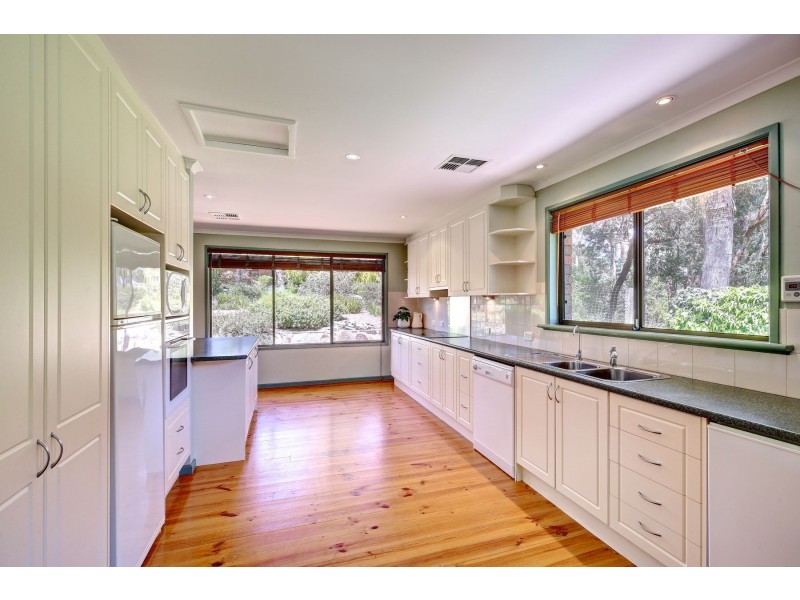 14 Woorabinda Drive, Stirling SA 5152