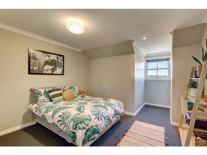 9 Pollard Street, Mount Barker SA 5251