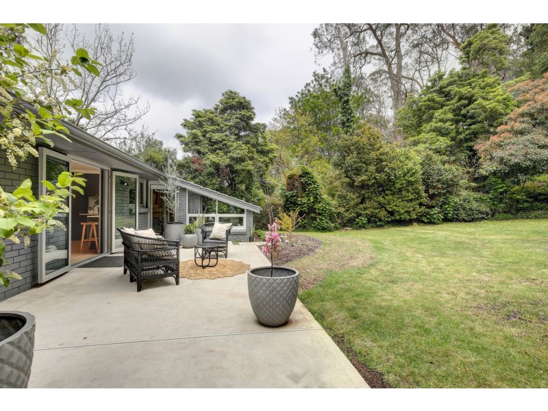 6 Cox Creek Road, Crafers SA 5152