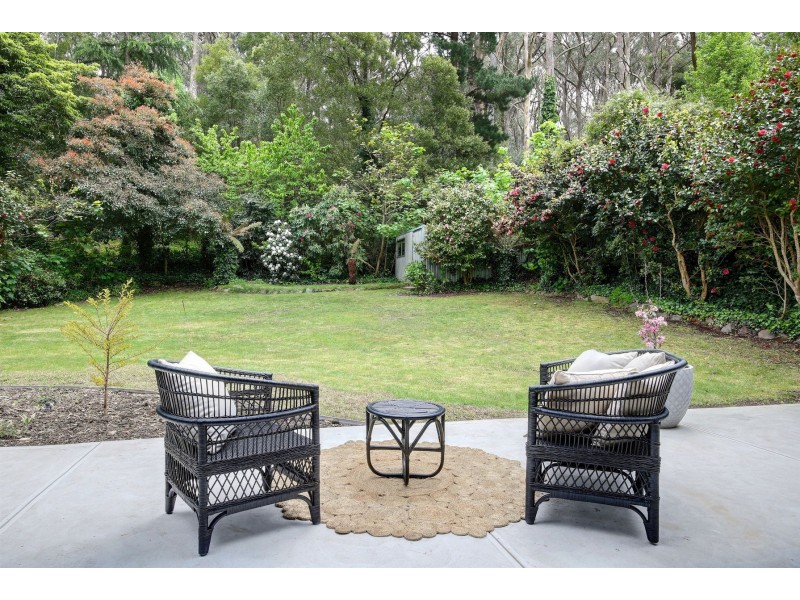 6 Cox Creek Road, Crafers SA 5152