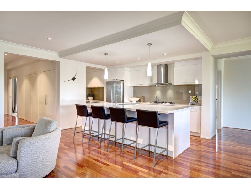 45 Silhouette Street, Mount Barker SA 5251