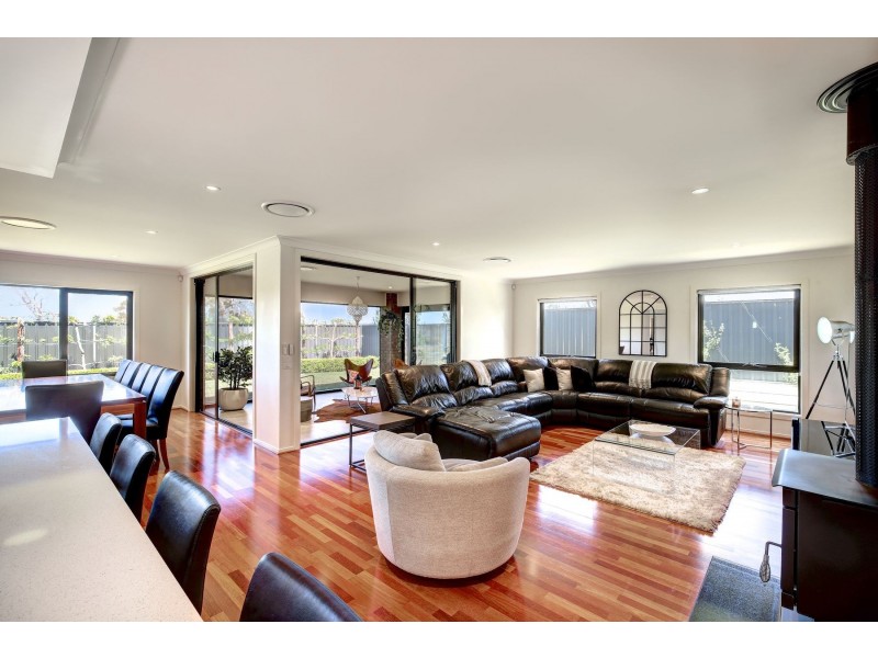 45 Silhouette Street, Mount Barker SA 5251