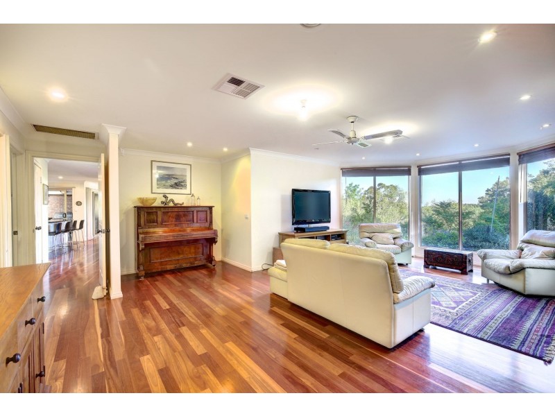 9a Schocroft Avenue, Crafers SA 5152