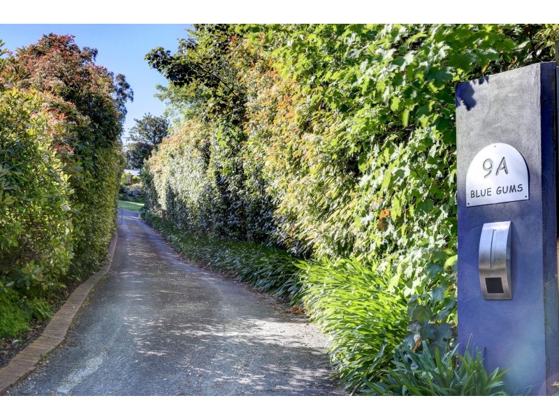 9a Schocroft Avenue, Crafers SA 5152