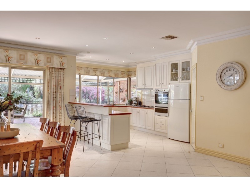 146 Burnbank Way, Mount Barker SA 5251